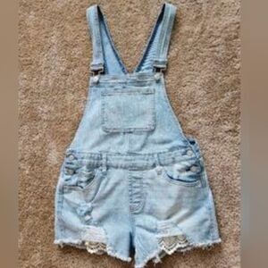 No Boundaries Juniors Blue Denim Distressed Front Zipper Shortalls Size  XXL